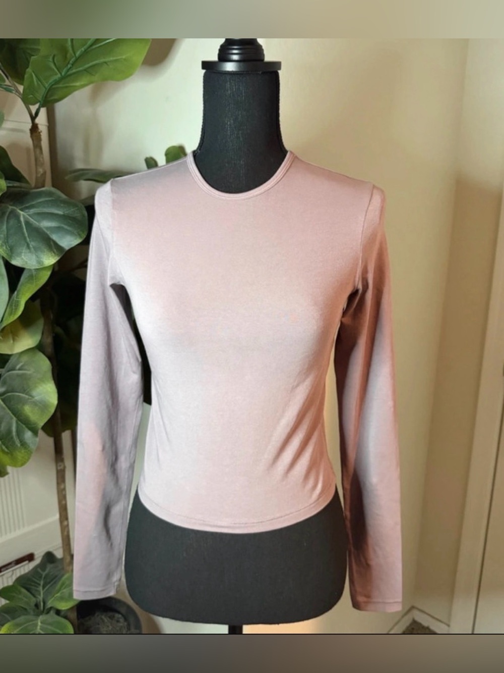 SKIMS Long-Sleeve Crewneck Top